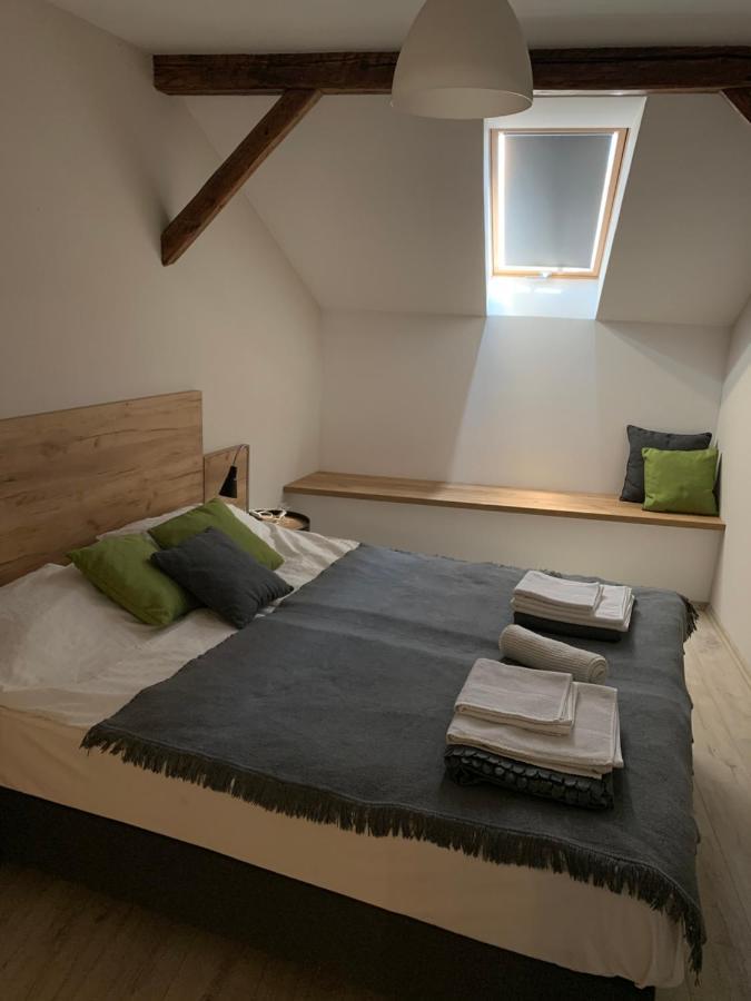 Vatus Apartmanhaz Вац Экстерьер фото