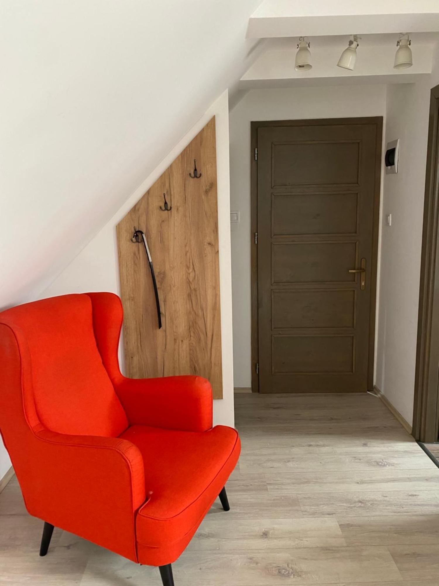 Vatus Apartmanhaz Вац Экстерьер фото