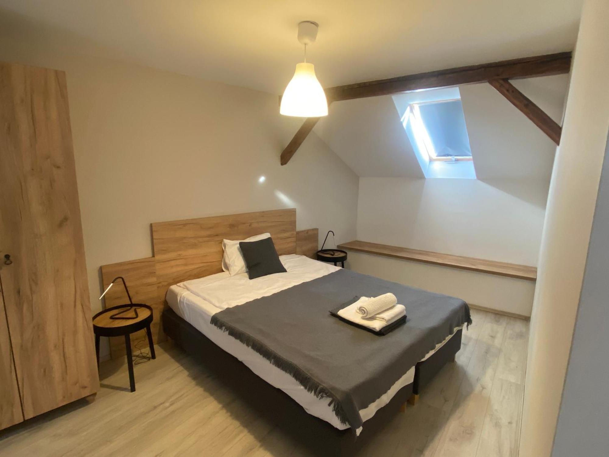 Vatus Apartmanhaz Вац Экстерьер фото